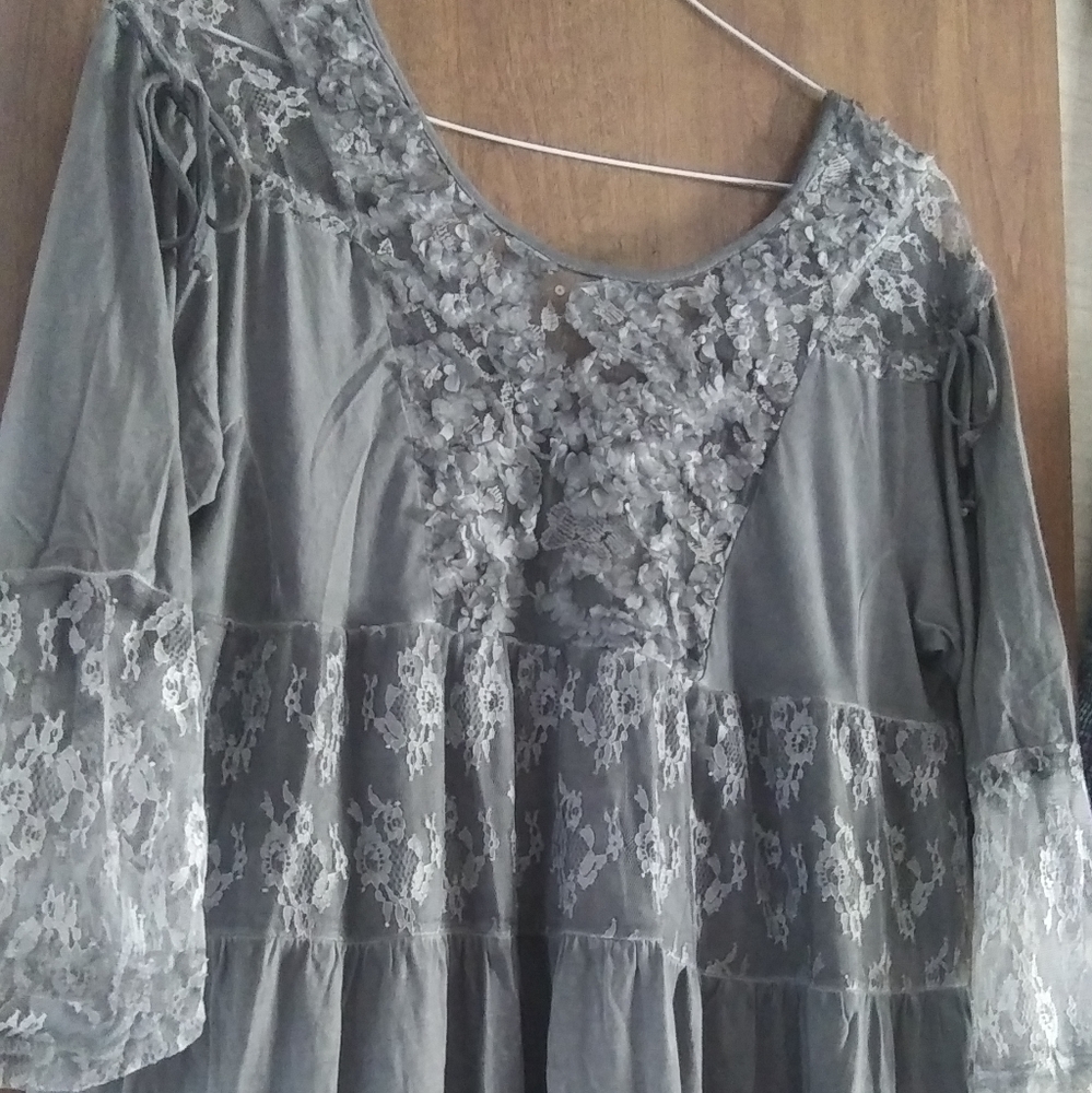 POL Grey Floral Embellished Blouse